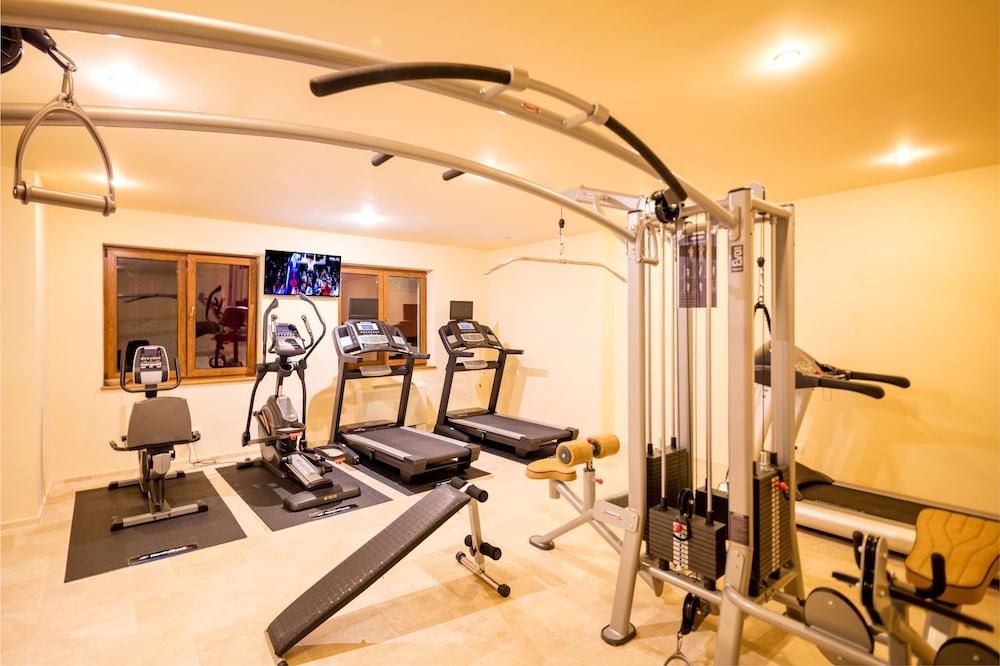 Hotel Opera Plaza Kaloşvar Dış mekan fotoğraf