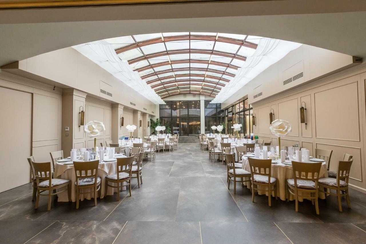 Hotel Opera Plaza Kaloşvar Dış mekan fotoğraf