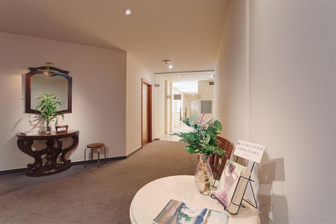 Hotel Opera Plaza Kaloşvar Dış mekan fotoğraf
