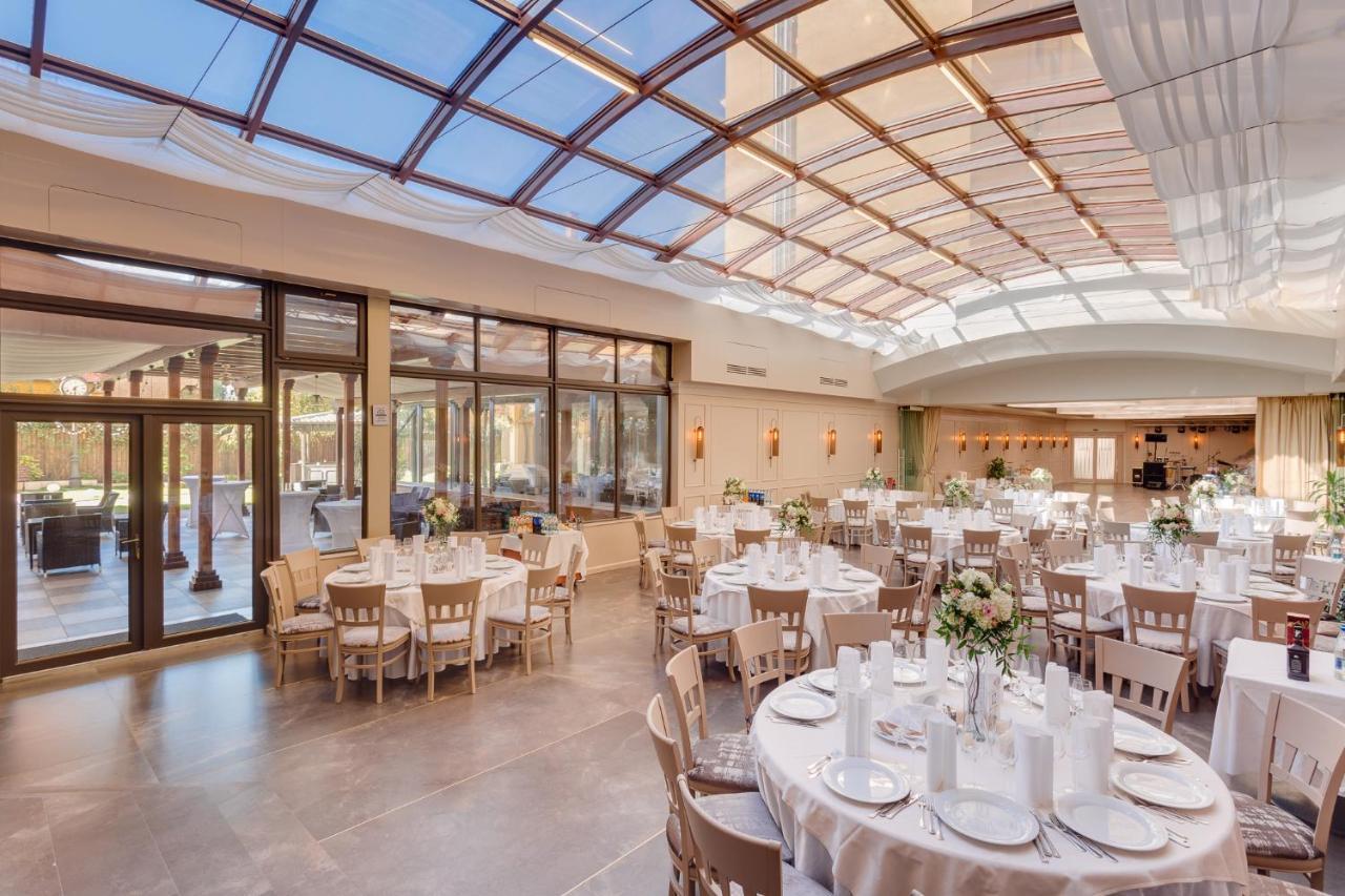 Hotel Opera Plaza Kaloşvar Dış mekan fotoğraf