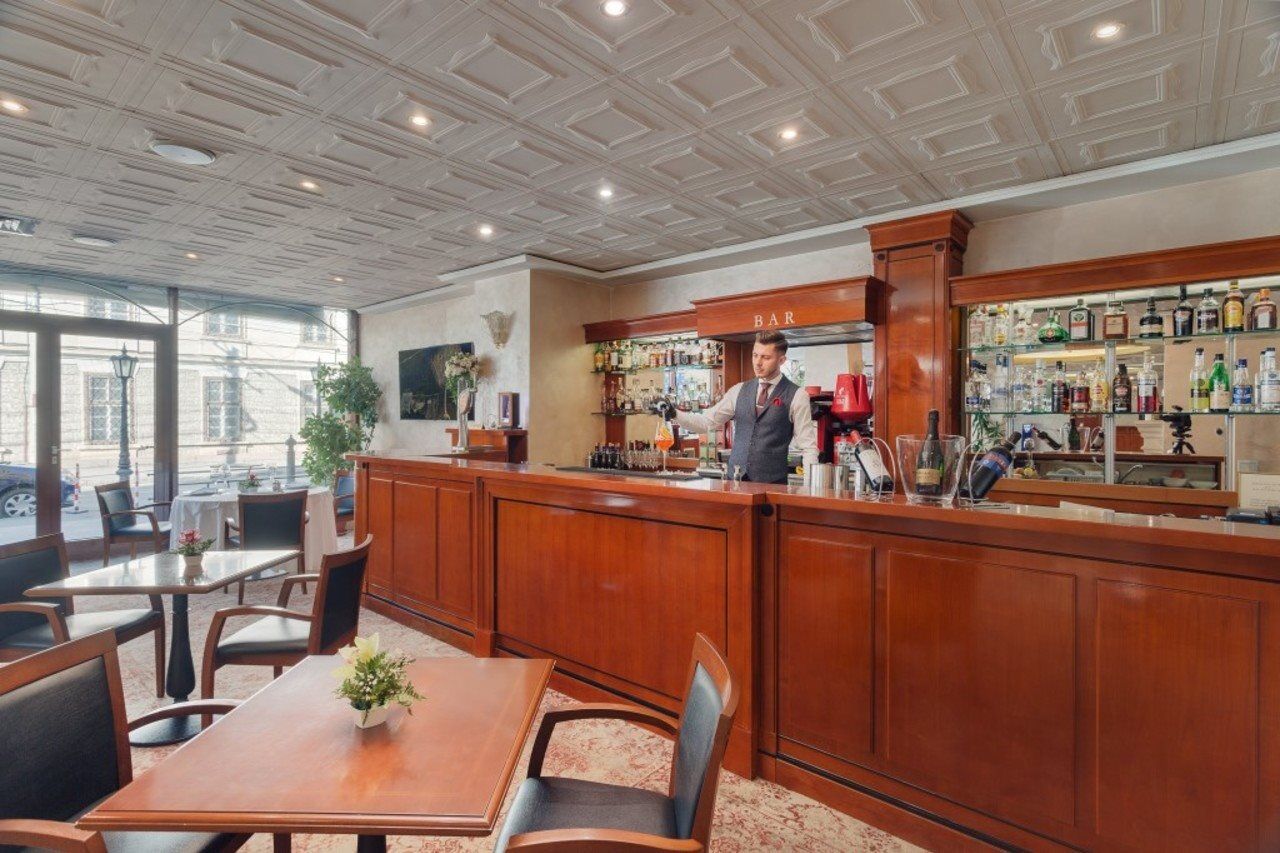 Hotel Opera Plaza Kaloşvar Dış mekan fotoğraf